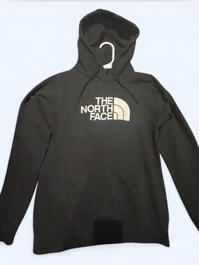 The North Face Women’s Black Logo Hoodie in size M